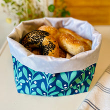 Bread Bag and Basket (Mistletoe)