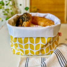 Bread Bag and Basket (Wheat)