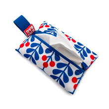 Tissue Holder (Cotoneaster)